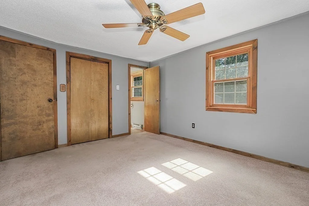 Photo of 162 Oak St