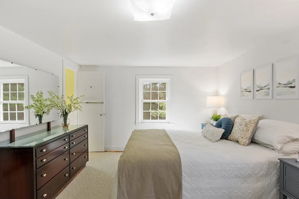 Photo of 14 Sylvan Way