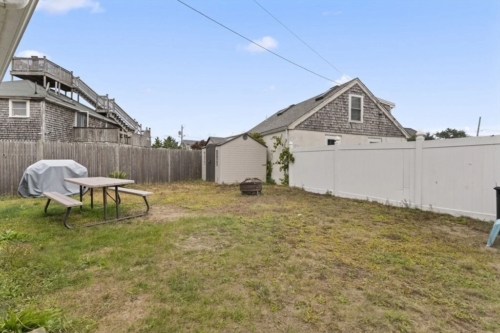 Photo of 876 Ocean St