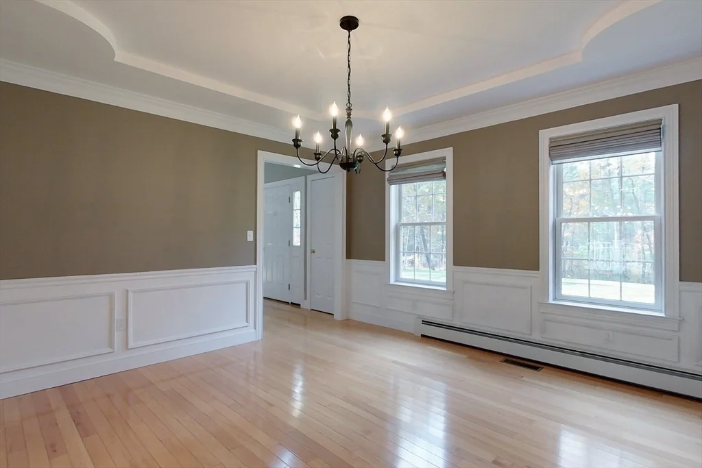 Photo of 452 River St