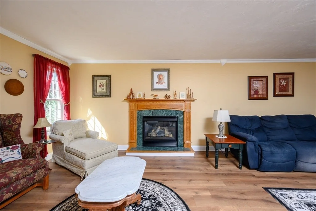 Photo of 91 Brookside Dr