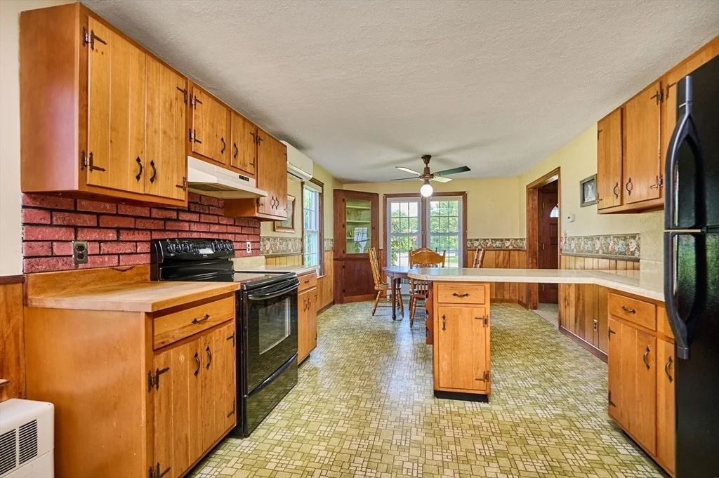 Photo of 14 Sheldon Ave