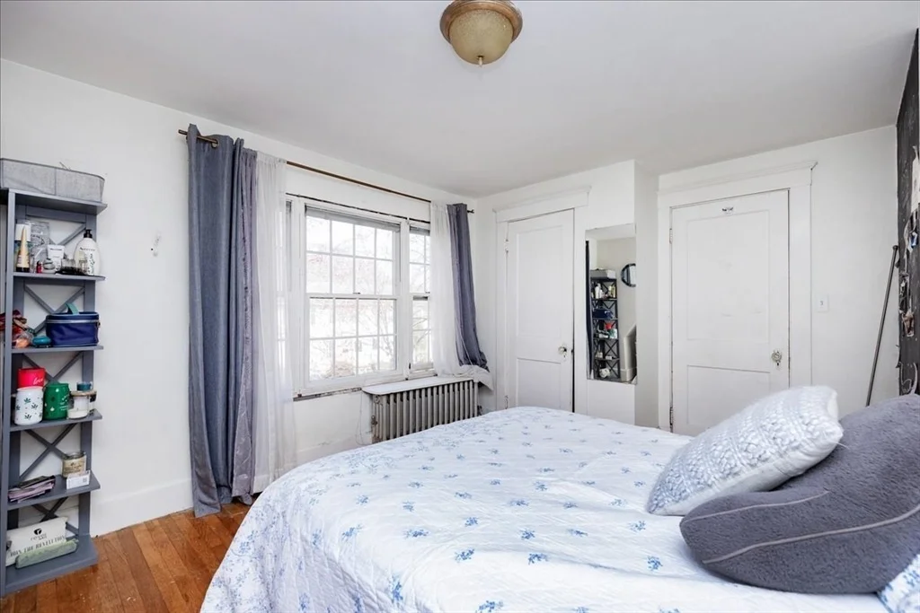 Photo of 23 Beacon St