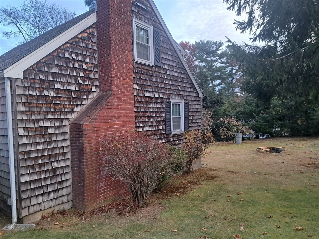 Photo of 7 Nancy Ln
