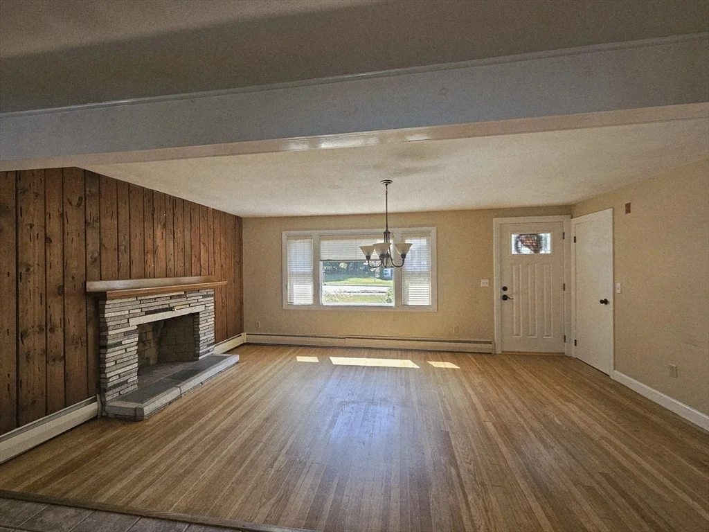 Photo of 37 Maple Street