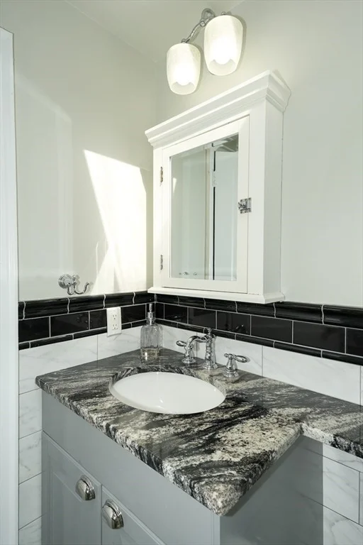 Photo of 60 Davidson Rd