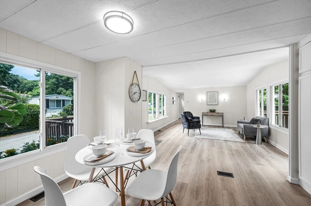 Photo of 67 Willow