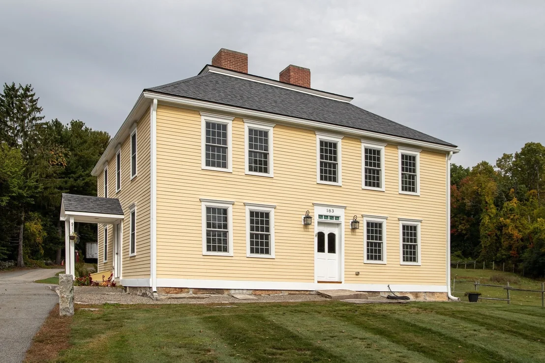 Photo of 183 Main St
