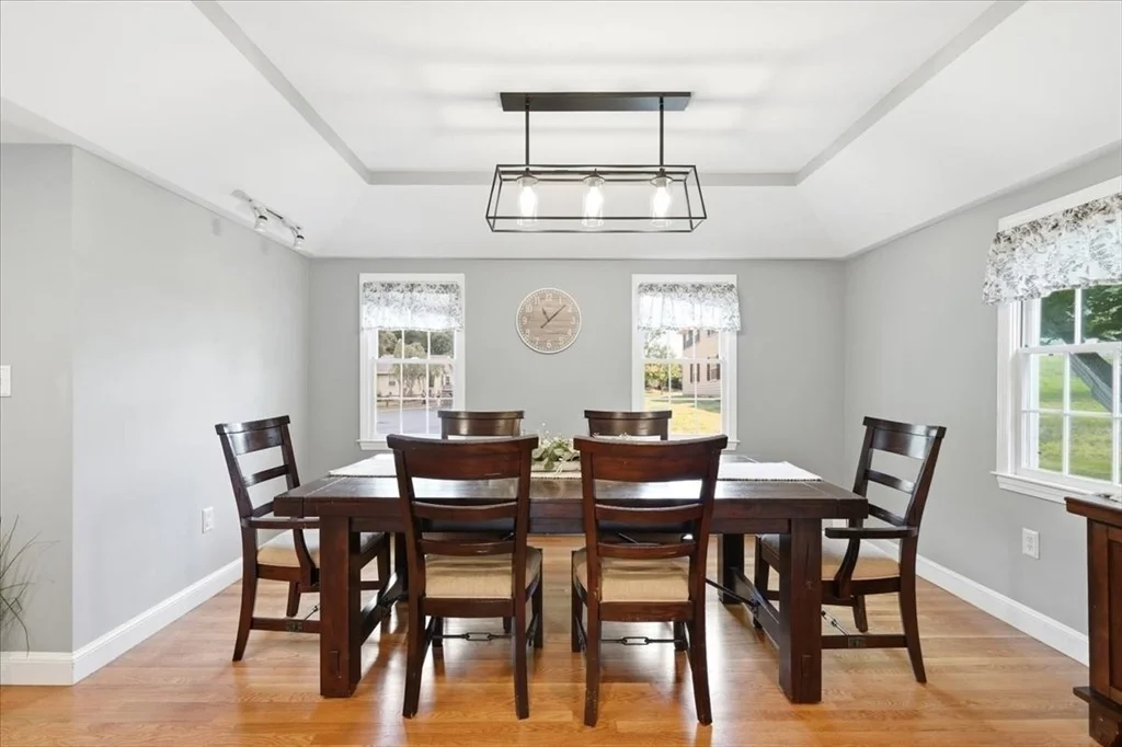 Photo of 31 Rayfield Rd
