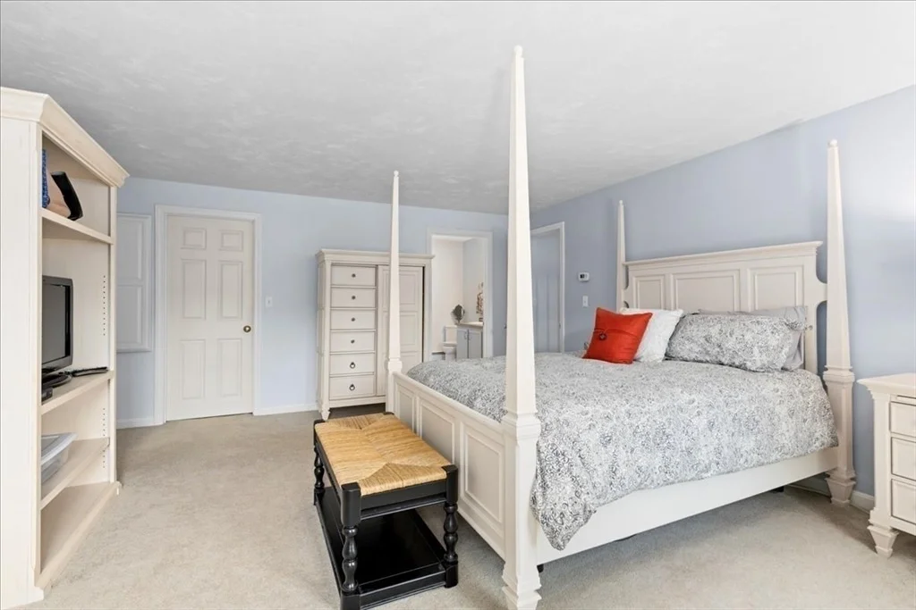 Photo of 19 Wildflower Dr
