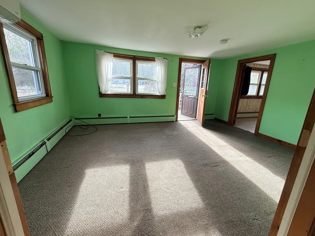Photo of 108 Southbridge Rd
