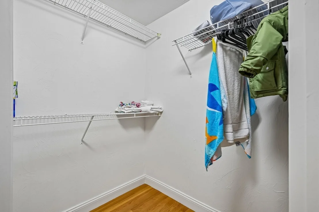 Photo of 8 Tiffany Rd