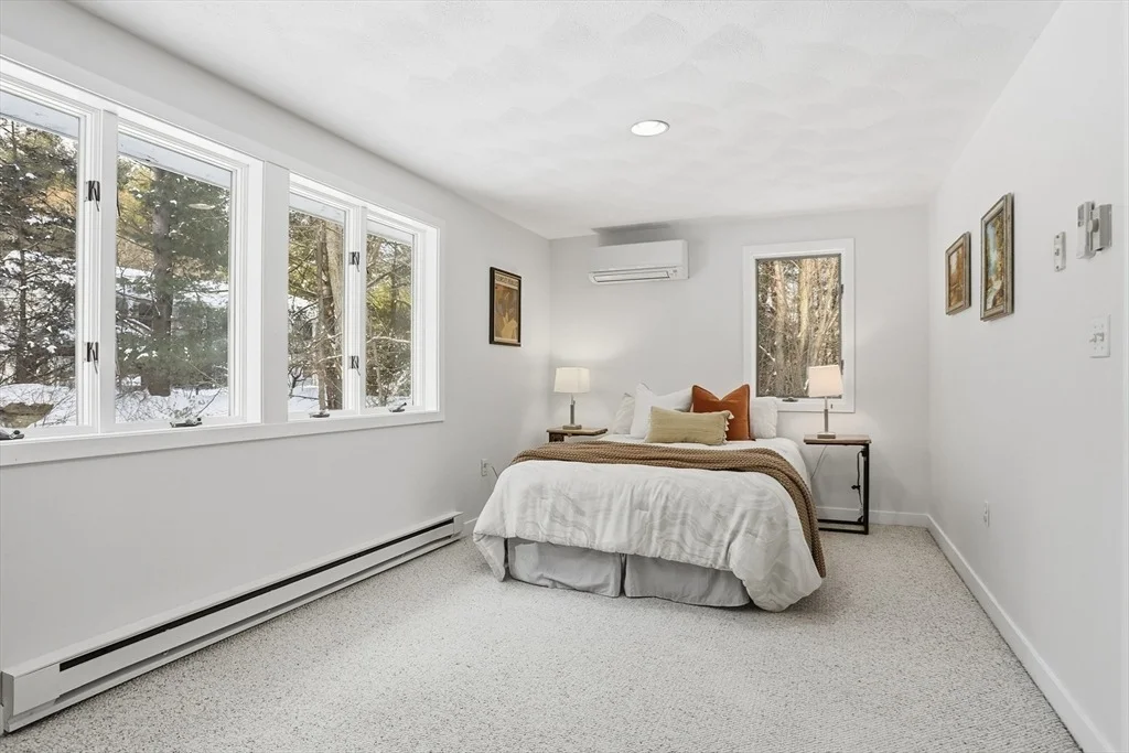 Photo of 25 Glenridge Drive