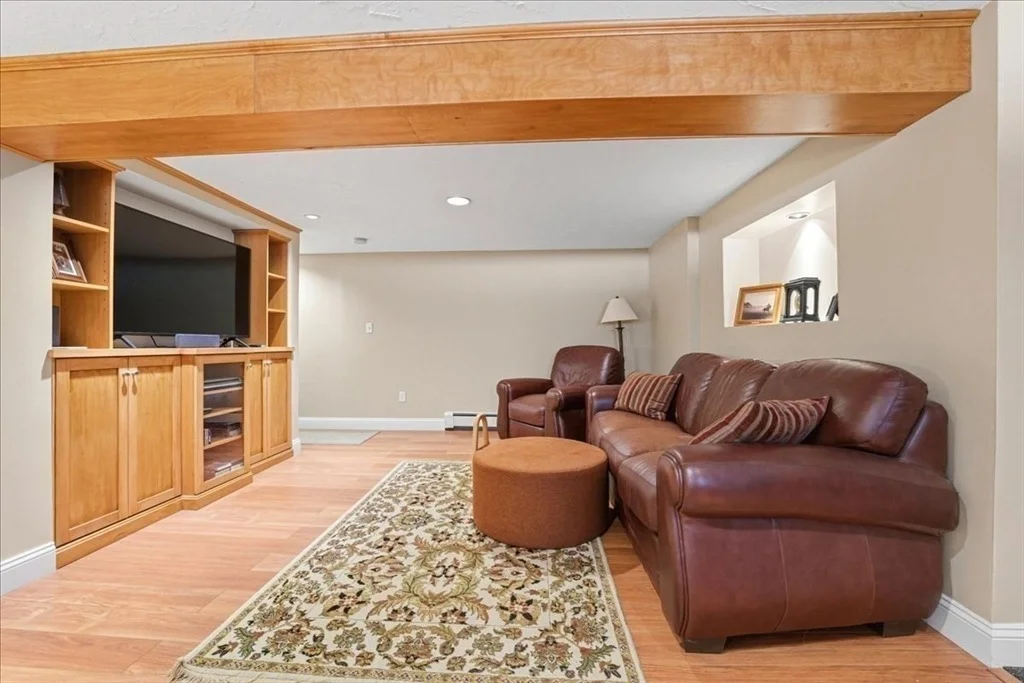 Photo of 7 Bogastow Circle
