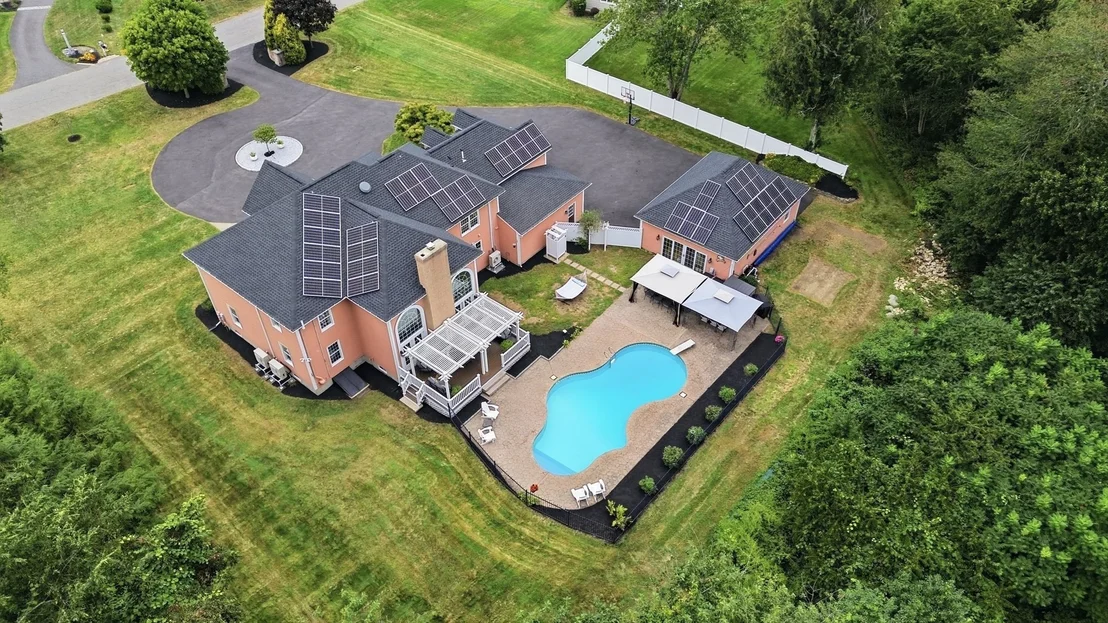 Photo of 55 Squire Shaler Ln