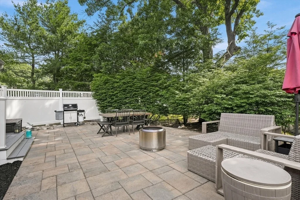 Photo of 52 Oak Ridge Circle