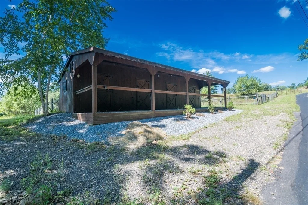 Photo of 16 Cider Mill Rd