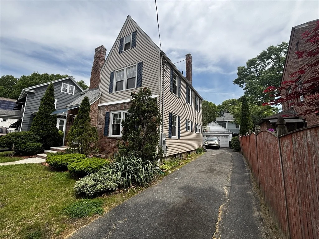 Photo of 127 Melha Ave
