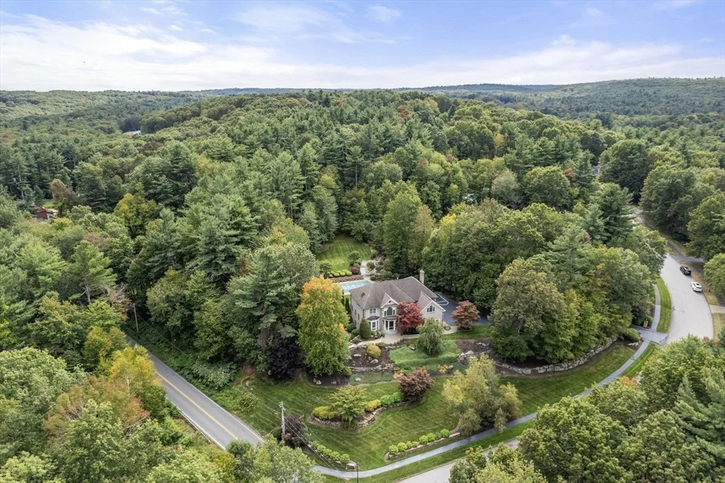 Photo of 253 Cranbrook Dr