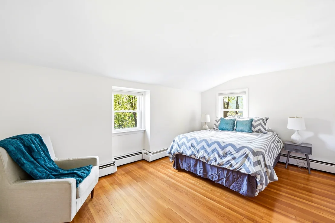Photo of 6 Brookside Ave