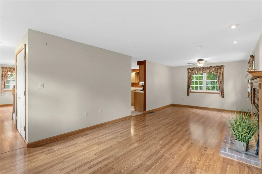 Photo of 4 Stevens Ter