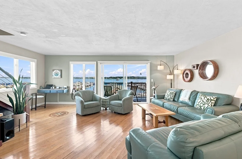 Photo of Unit 1001 at 700 Shore Dr