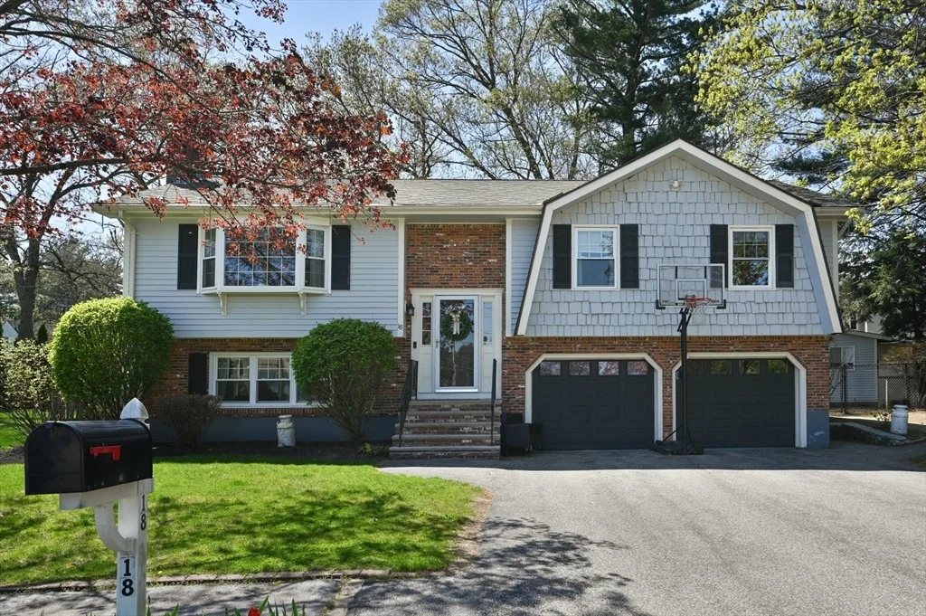 Photo of 18 Aurele Cir