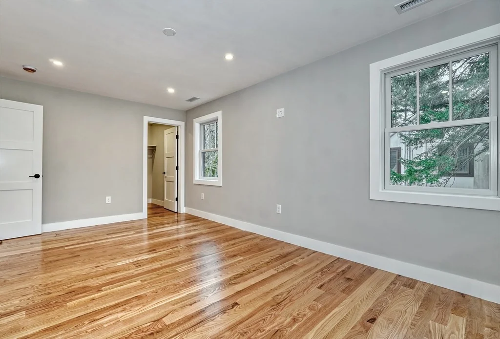 Photo of 111 Cedar St