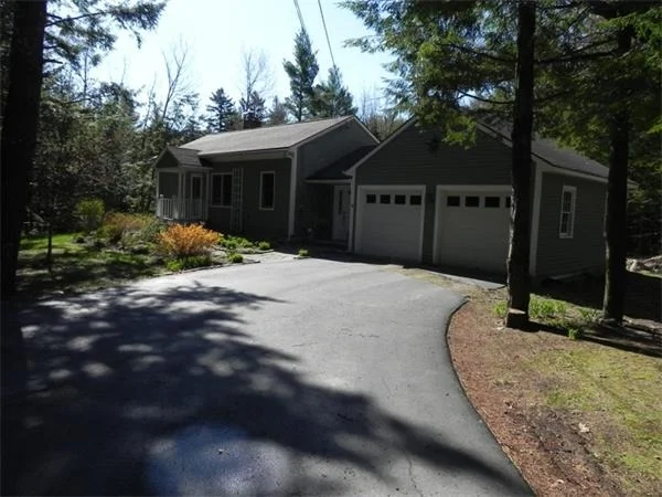 Photo of 9 Greenleaf Road