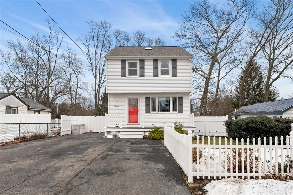 Photo of 19 Overlook Road