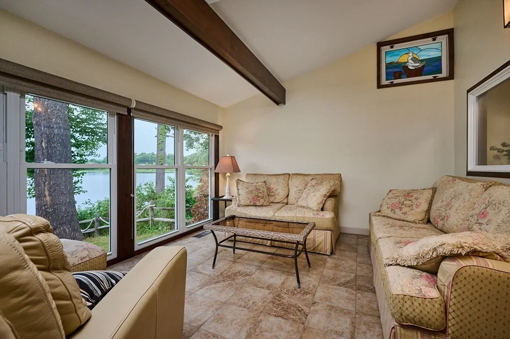 Photo of 238 Dox Rd
