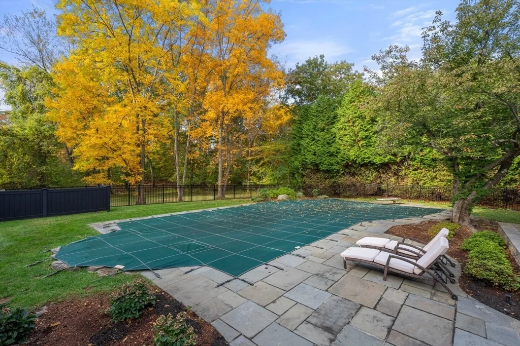 Photo of 20 Herrick Dr