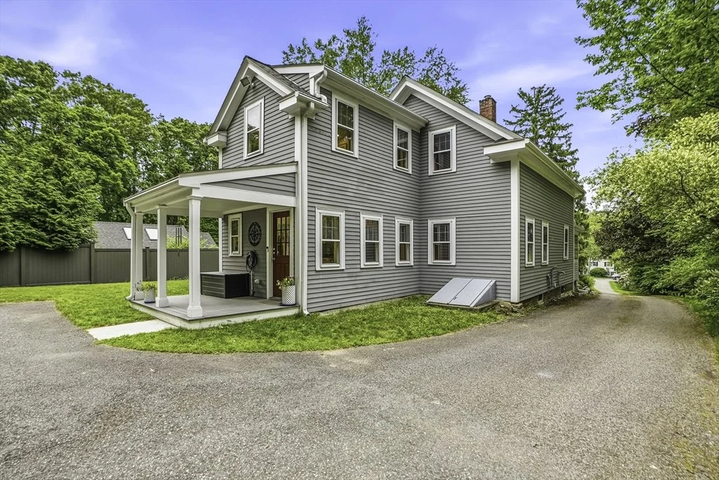 Photo of 26 Leach Ln