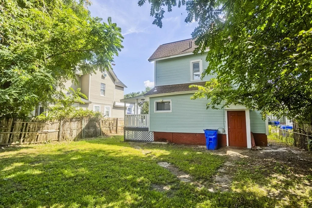 Photo of 30 Hawthorne St