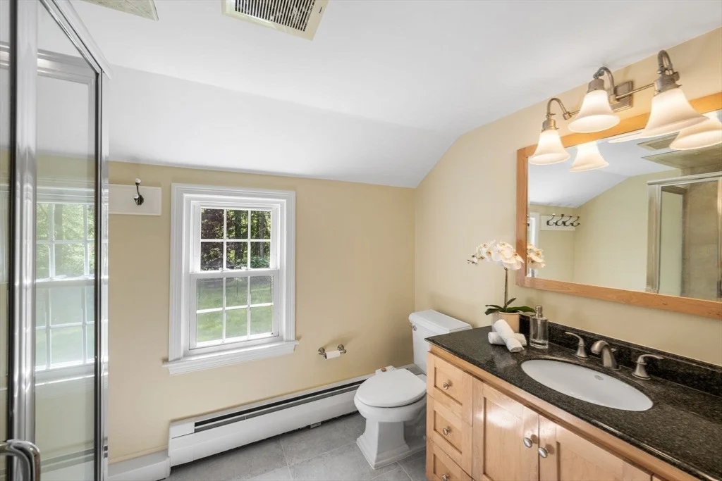 Photo of 30 Meadow Dr
