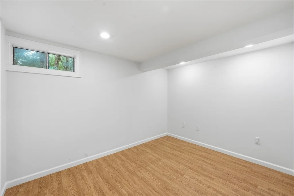 Photo of 15 Pine Ridge Rd