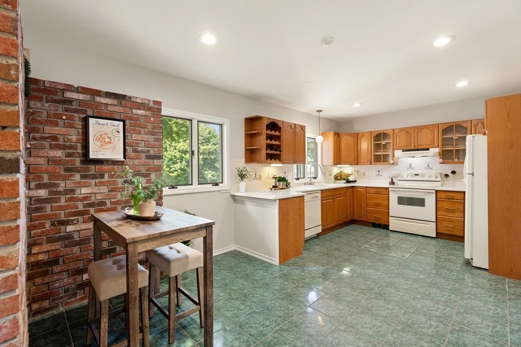 Photo of 10 Robinson Street