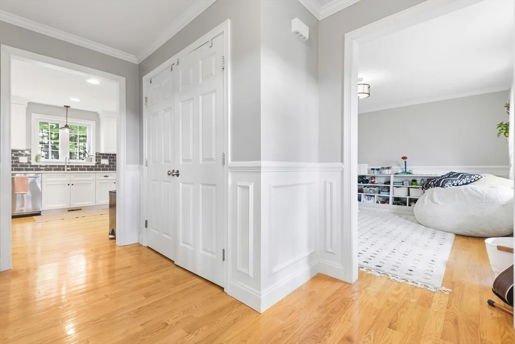 Photo of 372 Franklin St