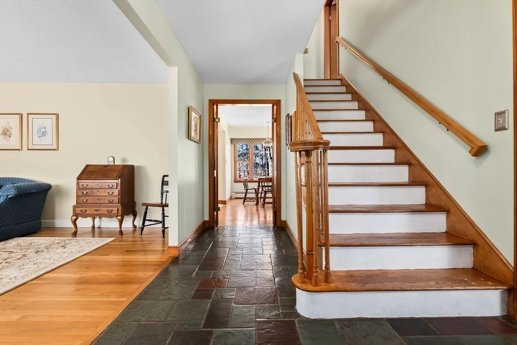 Photo of 4 Briarwood Drive