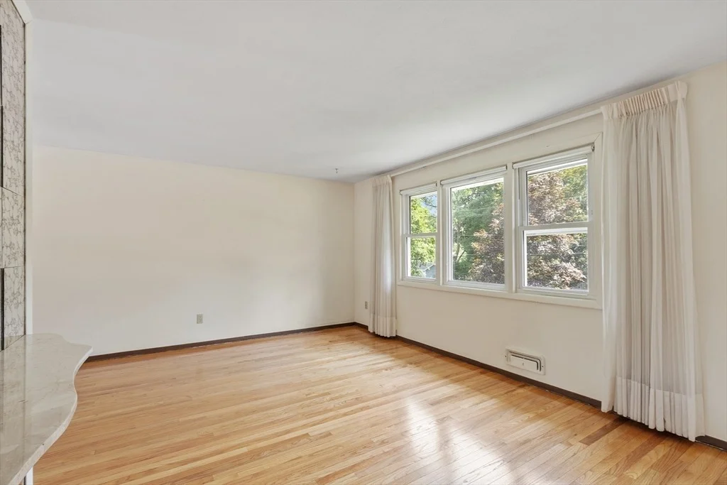 Photo of 6 Wayne Rd