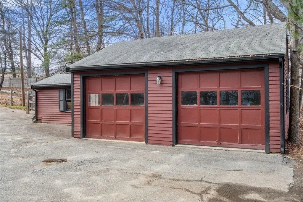 Photo of 422 Liberty Square Rd