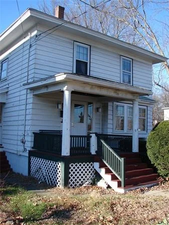 Photo of 255 Irving St