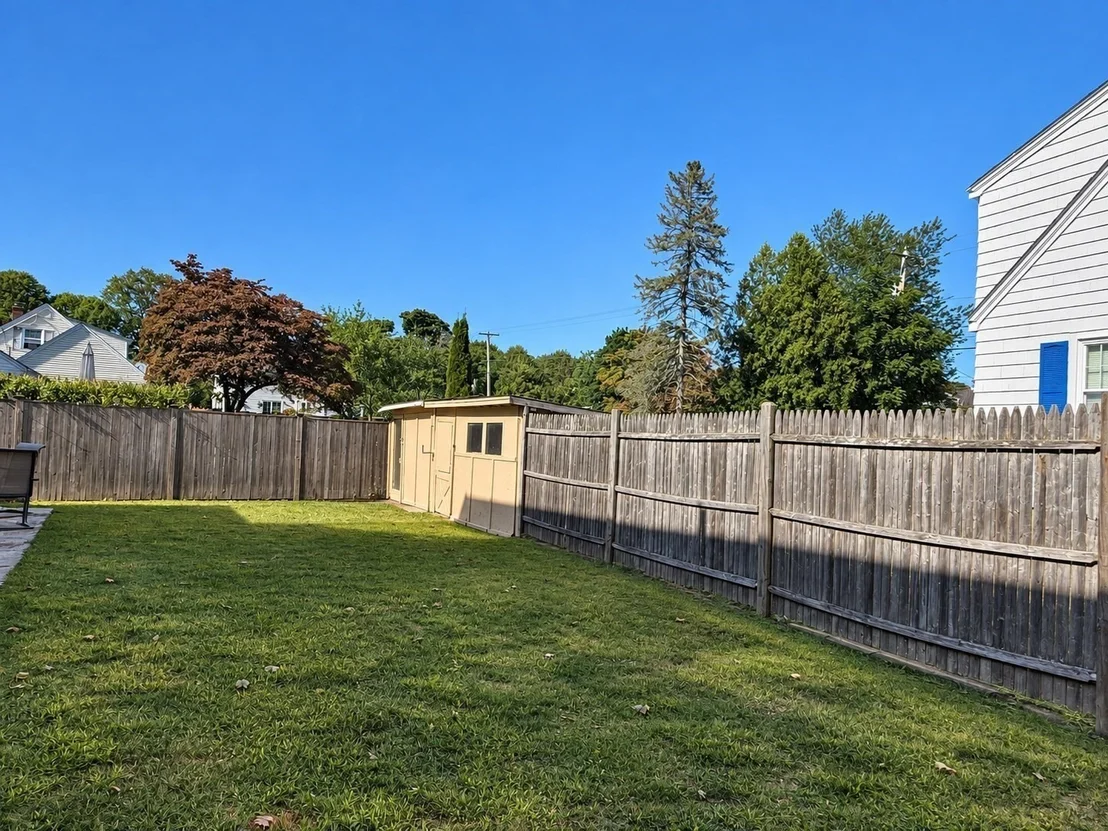 Photo of 15 Puritan Rd
