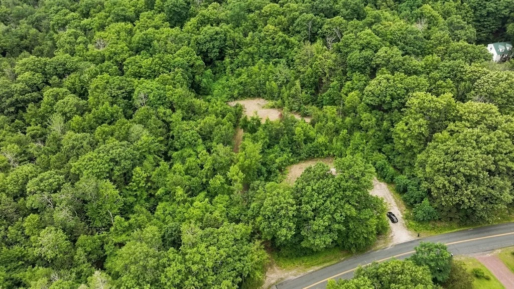 Photo of 246 Chesterfield Rd