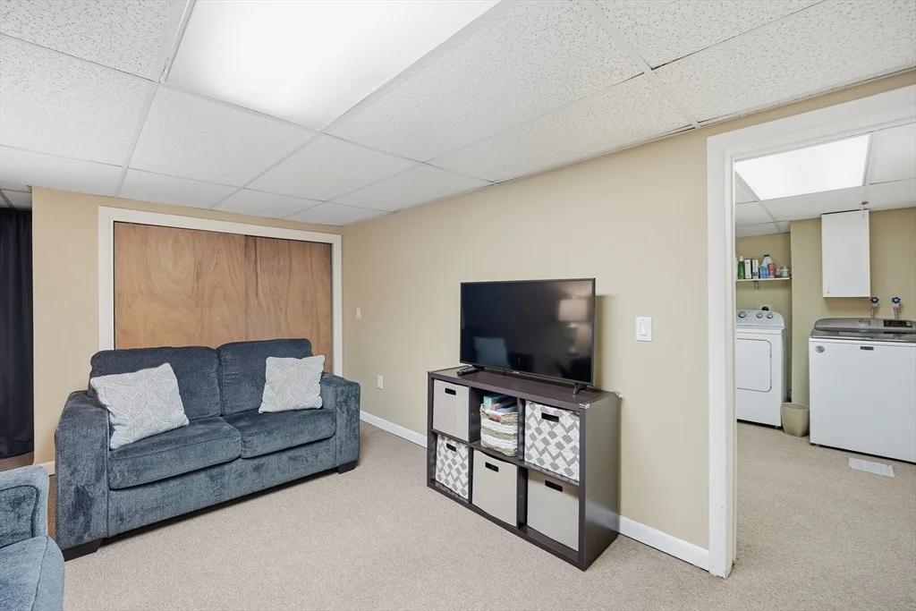 Photo of 56 Longwood Dr