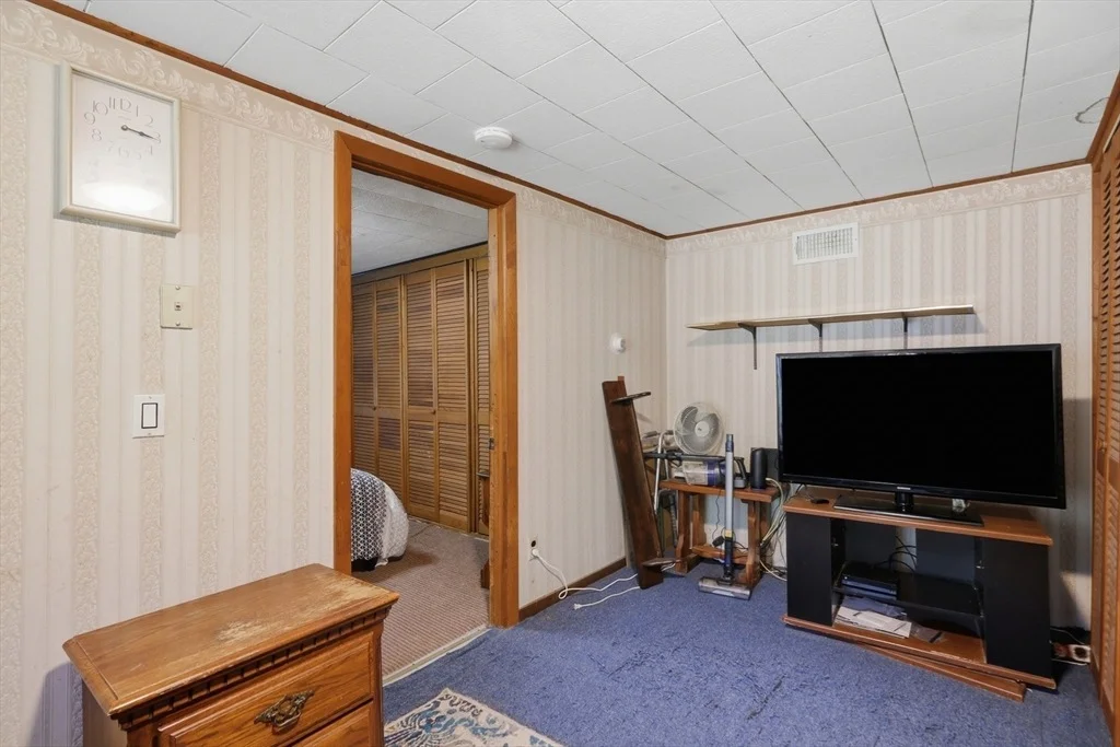 Photo of 101 Whitins Rd