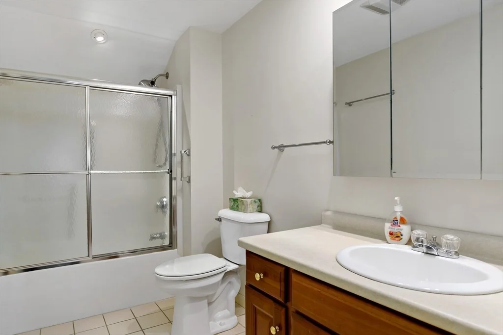 Photo of Unit 19 at 19 Executive Dr