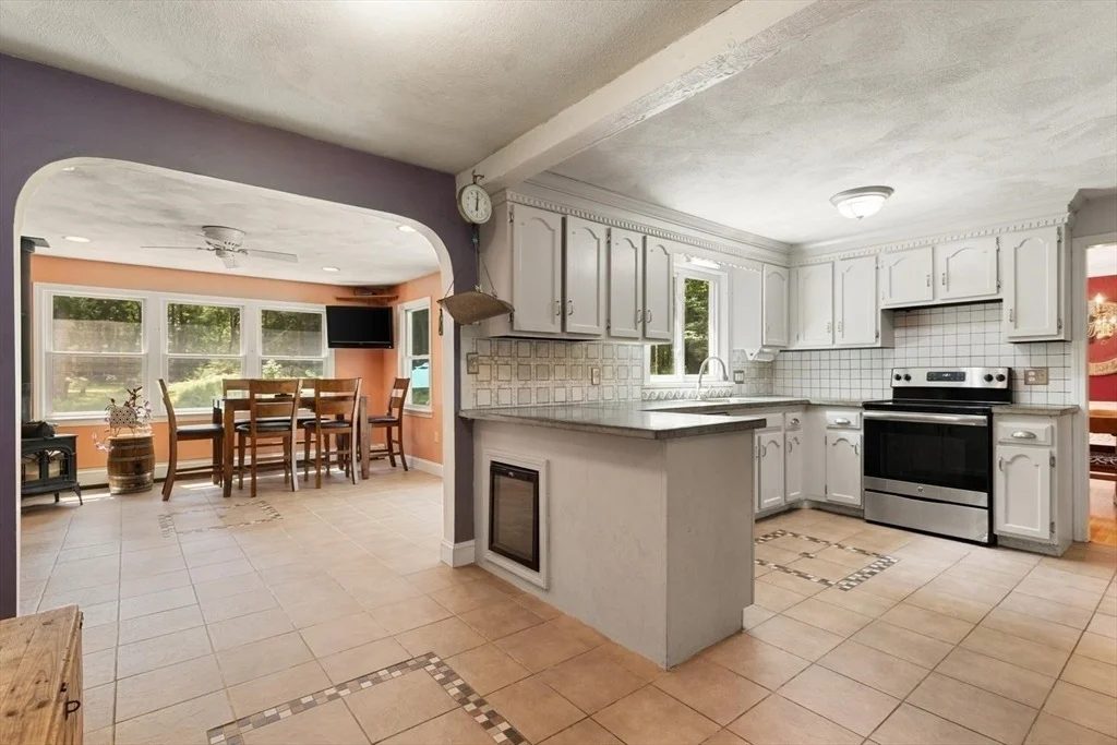 Photo of 83 Willow Ridge Rd