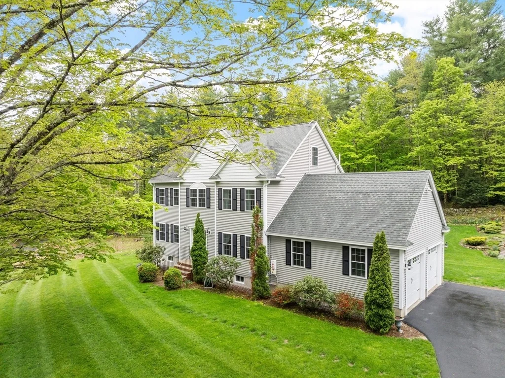 Photo of 82 Lawrence Street