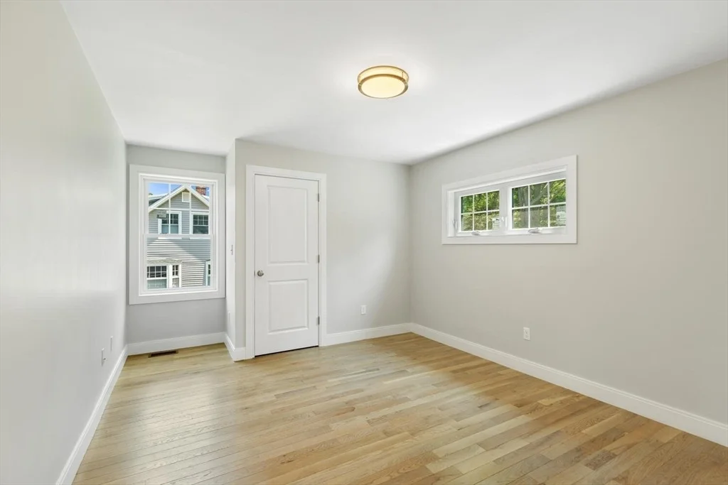 Photo of Unit A at 28 Riverview Rd